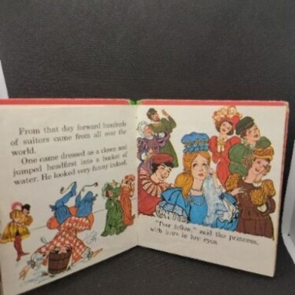 The Princess Who Never Laughed, A Tell-A-Tale Book,1961(VINTAGE) Hardcover - Picture 4 of 4